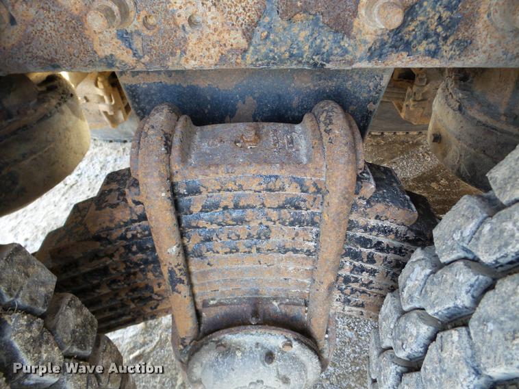 image for item DA7447 2008 Mack Vision dump truck