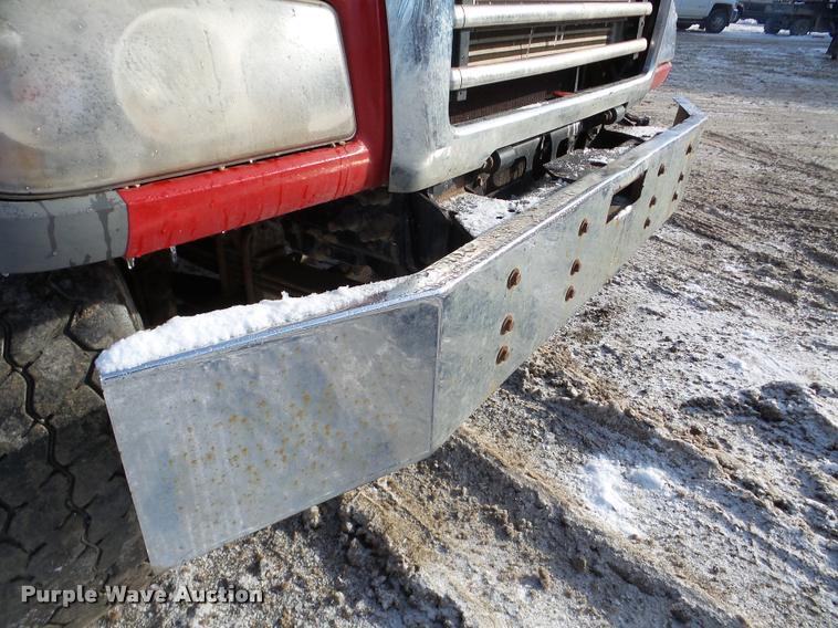 image for item DA7447 2008 Mack Vision dump truck