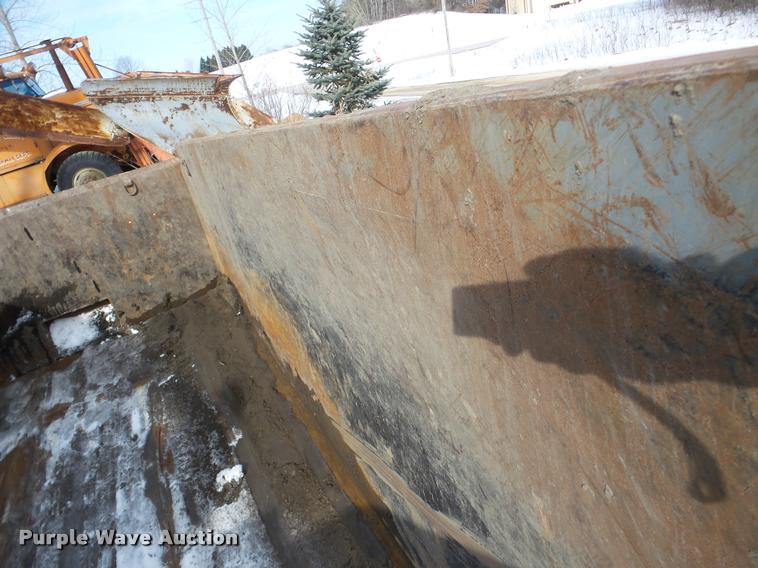 image for item DA7447 2008 Mack Vision dump truck