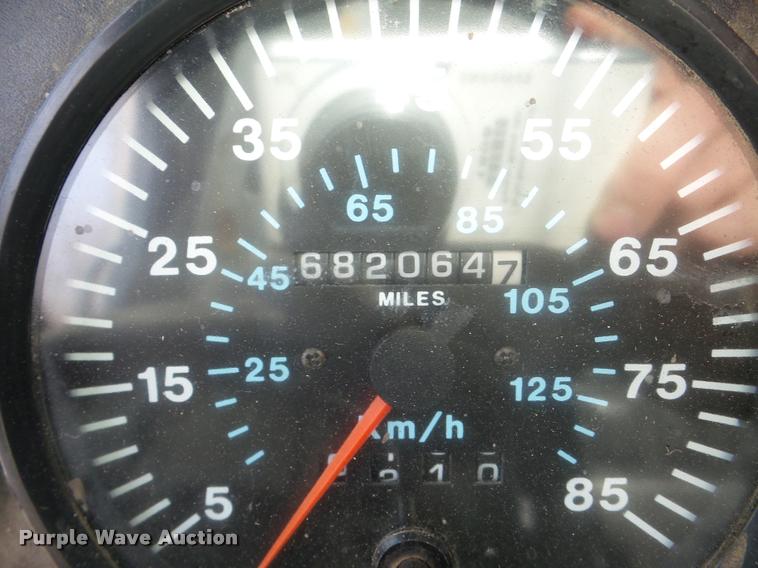 image for item DA7448 2003 Mack CL713 dump truck