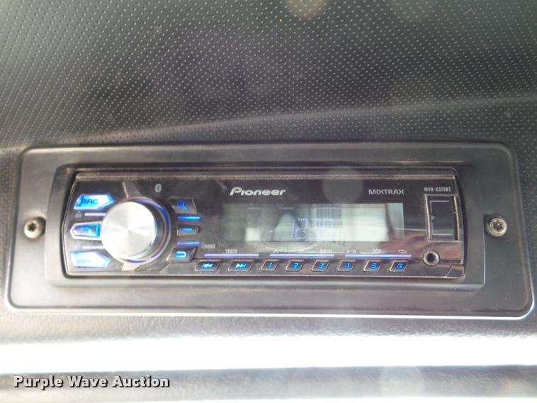 image for item DA7448 2003 Mack CL713 dump truck