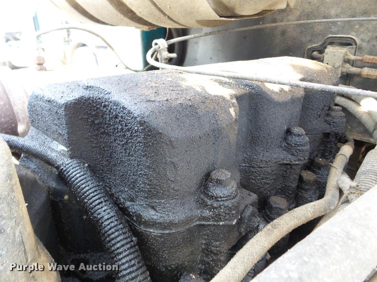 image for item DA7448 2003 Mack CL713 dump truck