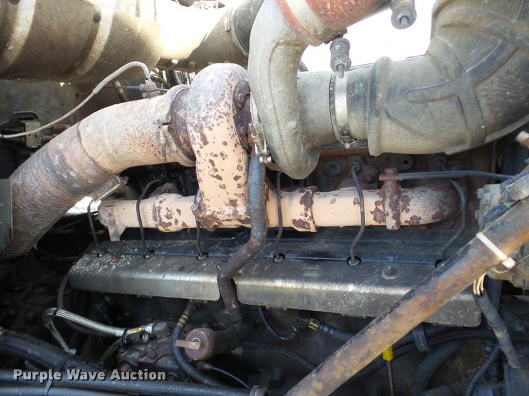 image for item DA7448 2003 Mack CL713 dump truck