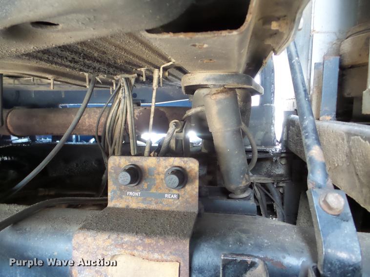 image for item DA7448 2003 Mack CL713 dump truck