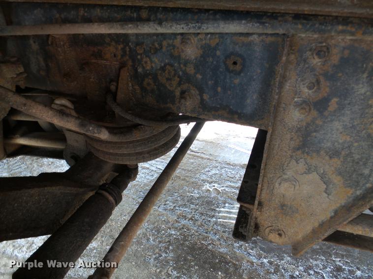 image for item DA7448 2003 Mack CL713 dump truck