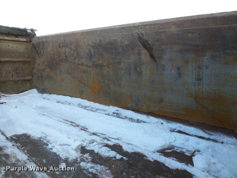 image for item DA7448 2003 Mack CL713 dump truck