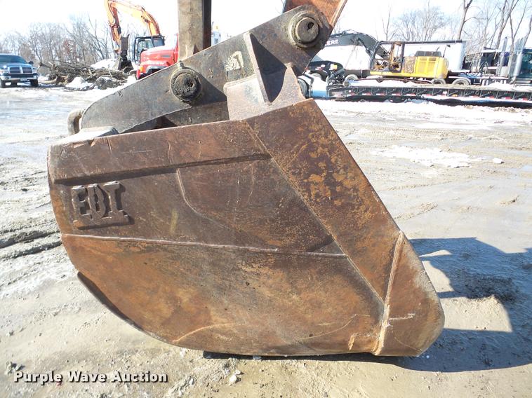 image for item DA7449 2000 Hitachi EX330LC excavator
