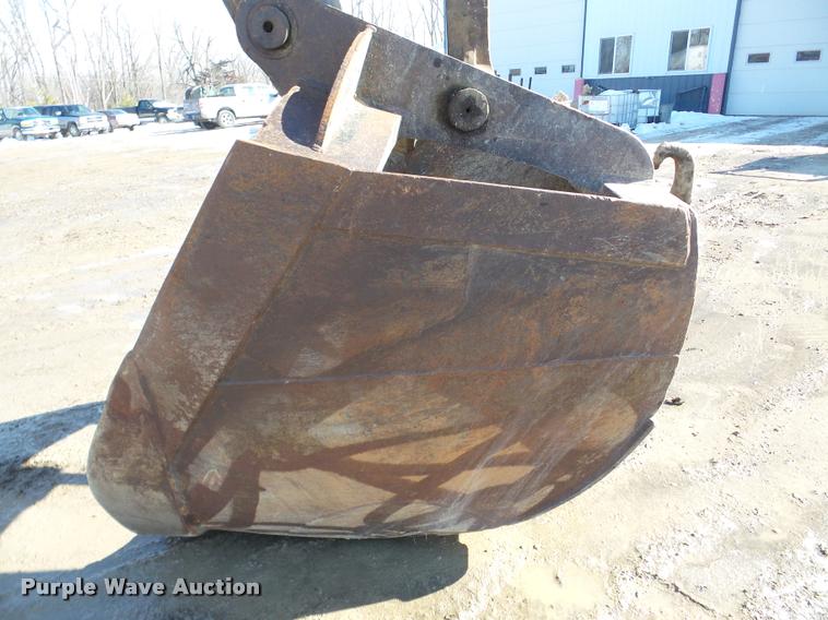 image for item DA7449 2000 Hitachi EX330LC excavator