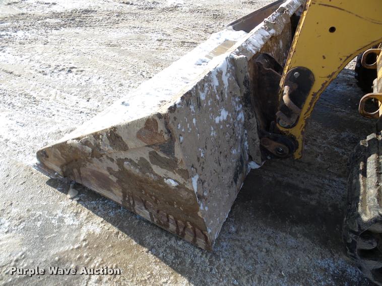 image for item DA7450 2010 Caterpillar 257B skid steer