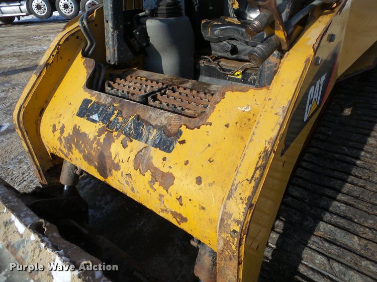 image for item DA7450 2010 Caterpillar 257B skid steer