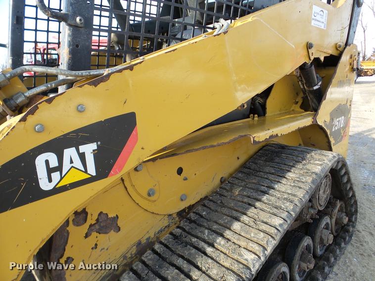 image for item DA7450 2010 Caterpillar 257B skid steer