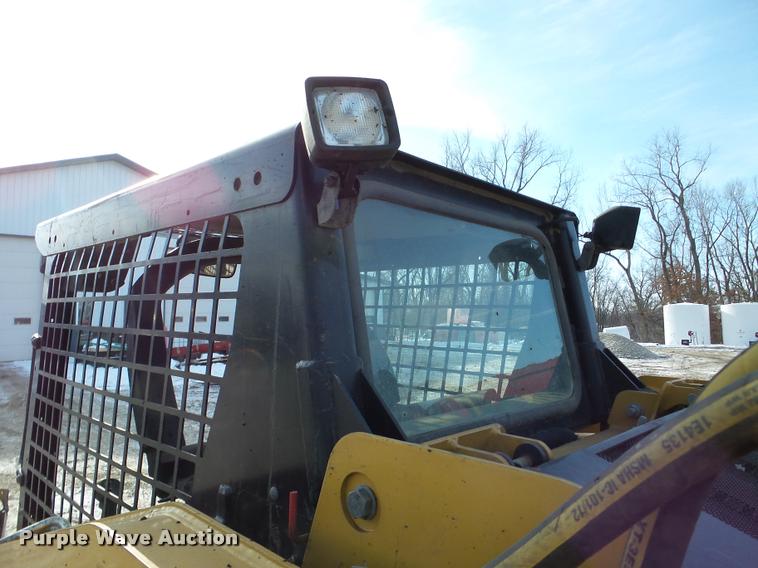 image for item DA7450 2010 Caterpillar 257B skid steer