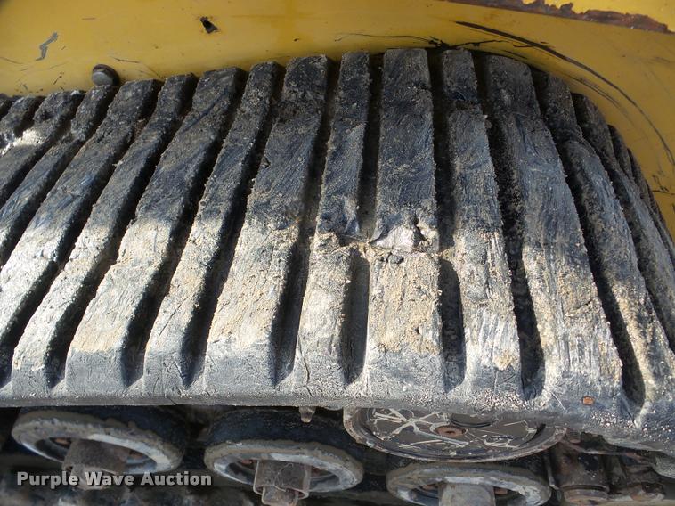 image for item DA7450 2010 Caterpillar 257B skid steer