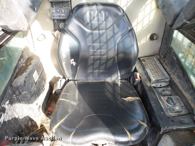 image for item DA7451 2012 Caterpillar 257B Series 3 skid steer