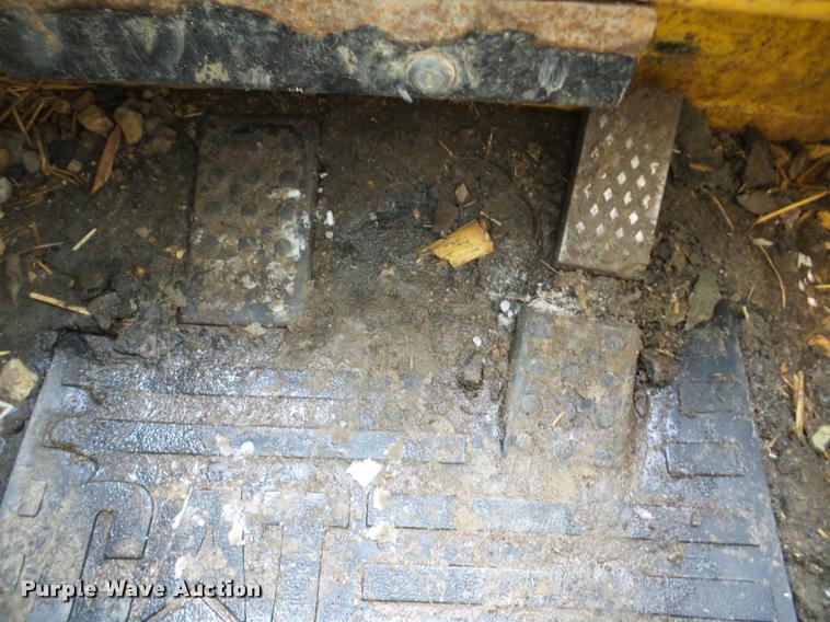 image for item DA7451 2012 Caterpillar 257B Series 3 skid steer