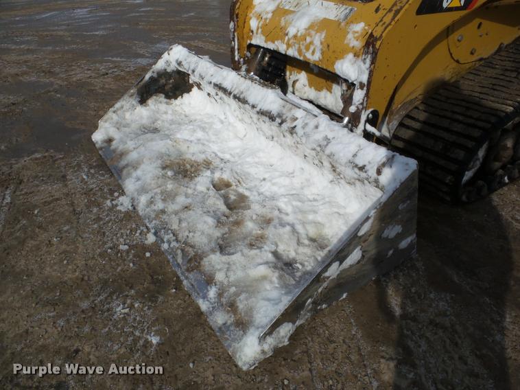 image for item DA7451 2012 Caterpillar 257B Series 3 skid steer