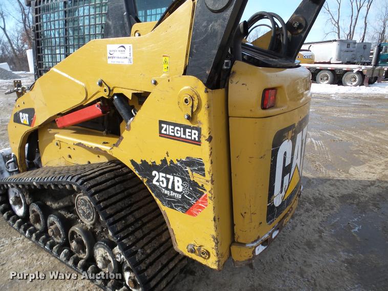image for item DA7451 2012 Caterpillar 257B Series 3 skid steer