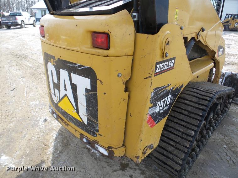 image for item DA7451 2012 Caterpillar 257B Series 3 skid steer