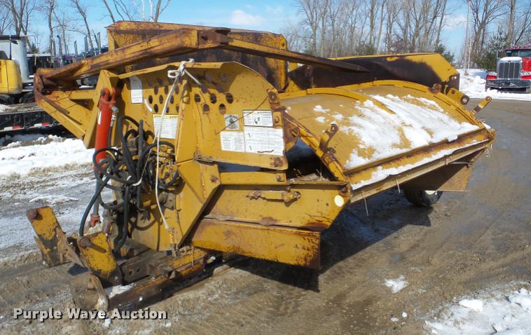 image for item DA7452 HayBuster 256 Big BaleBuster bale processor