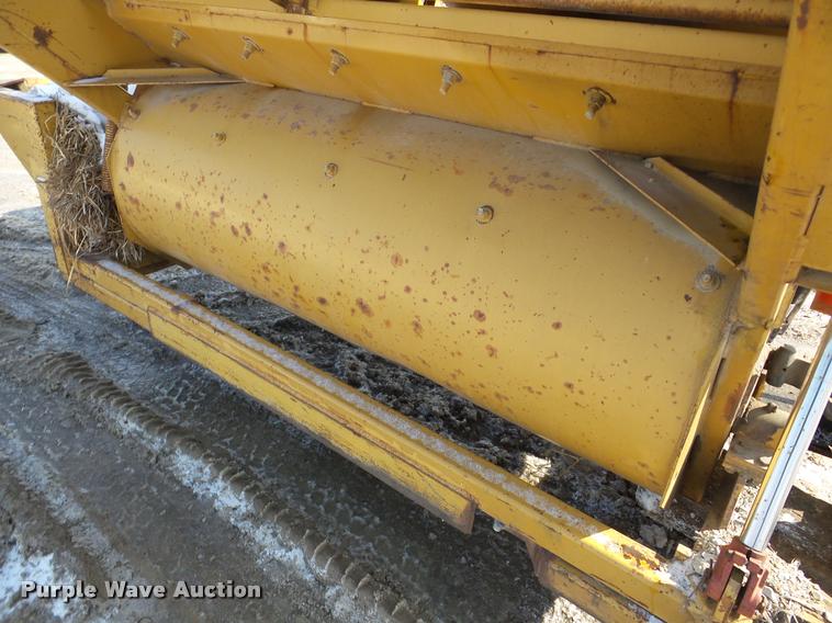 image for item DA7452 HayBuster 256 Big BaleBuster bale processor