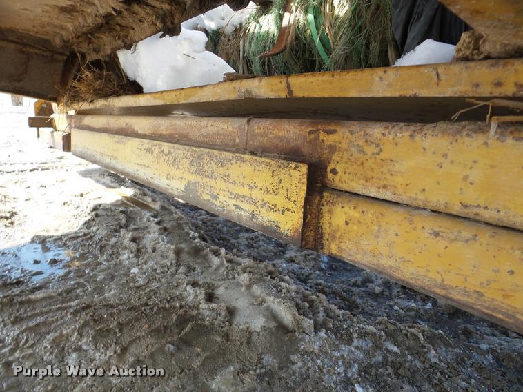 image for item DA7452 HayBuster 256 Big BaleBuster bale processor