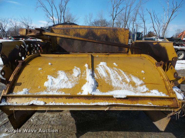 image for item DA7452 HayBuster 256 Big BaleBuster bale processor