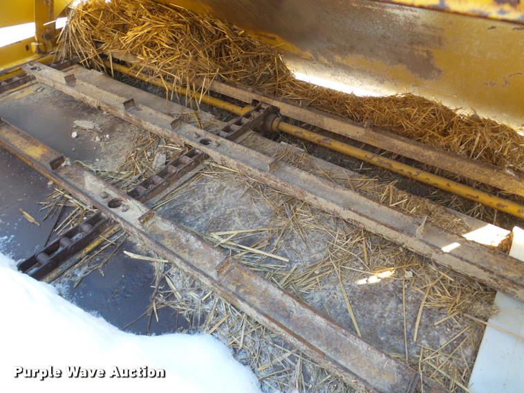 image for item DA7452 HayBuster 256 Big BaleBuster bale processor