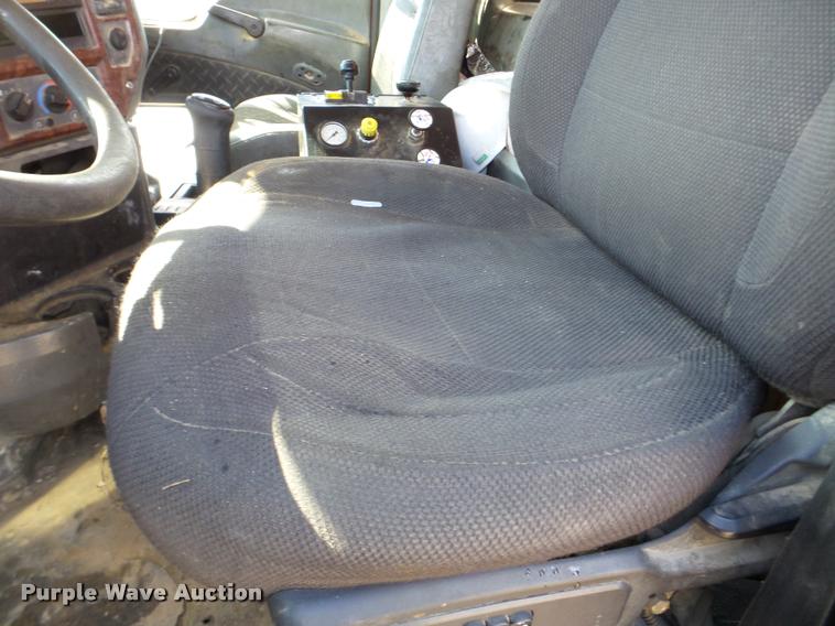 image for item DA7453 2007 Mack CTP713 dump truck