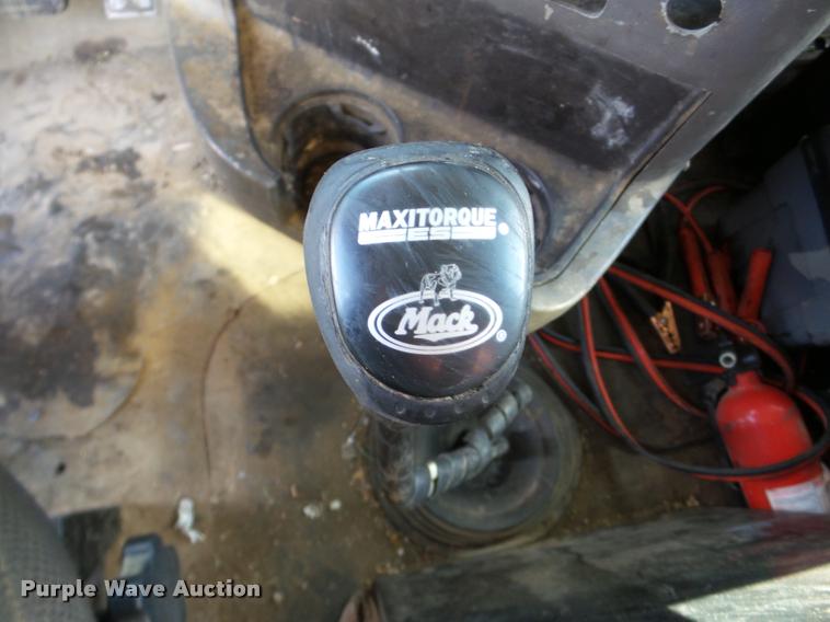 image for item DA7453 2007 Mack CTP713 dump truck