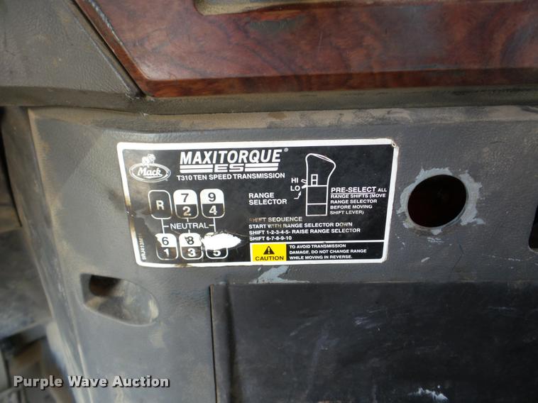 image for item DA7453 2007 Mack CTP713 dump truck