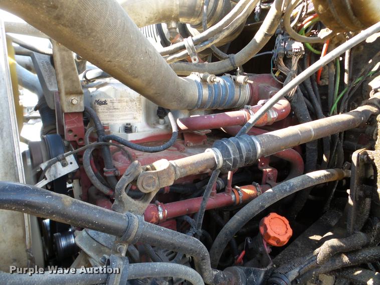 image for item DA7453 2007 Mack CTP713 dump truck