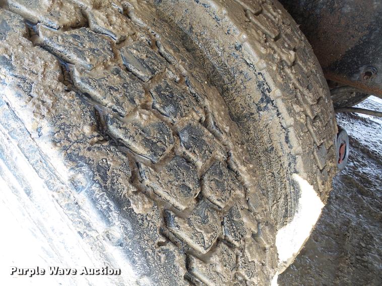 image for item DA7453 2007 Mack CTP713 dump truck