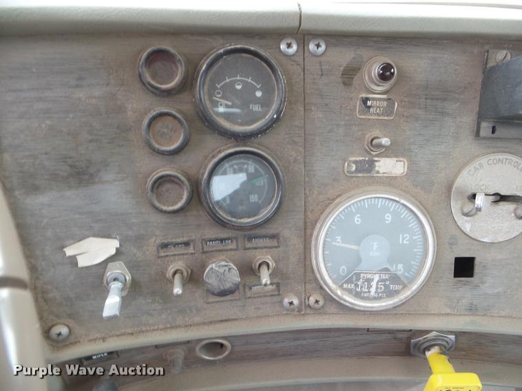 image for item DA7674 1978 Mack ready mix truck