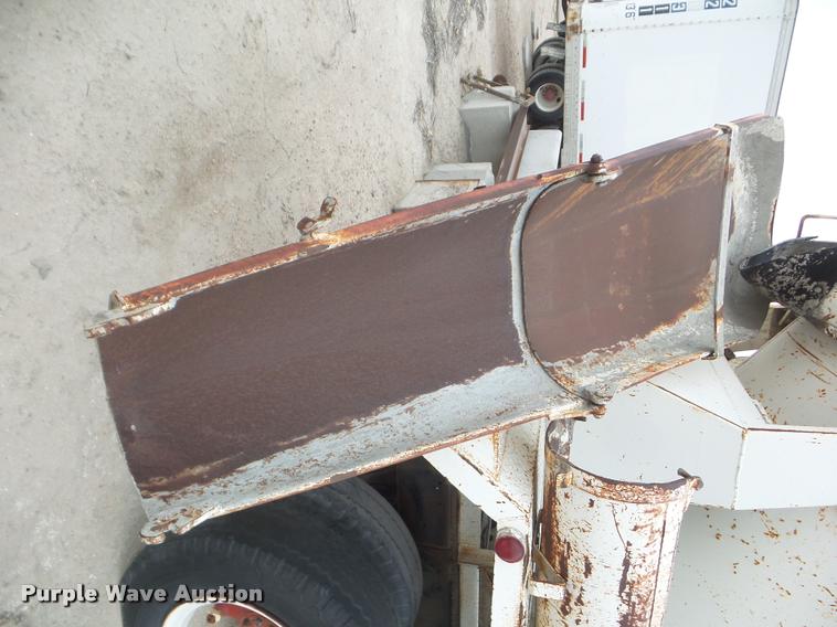 image for item DA7675 1958 International RF192 ready mix truck