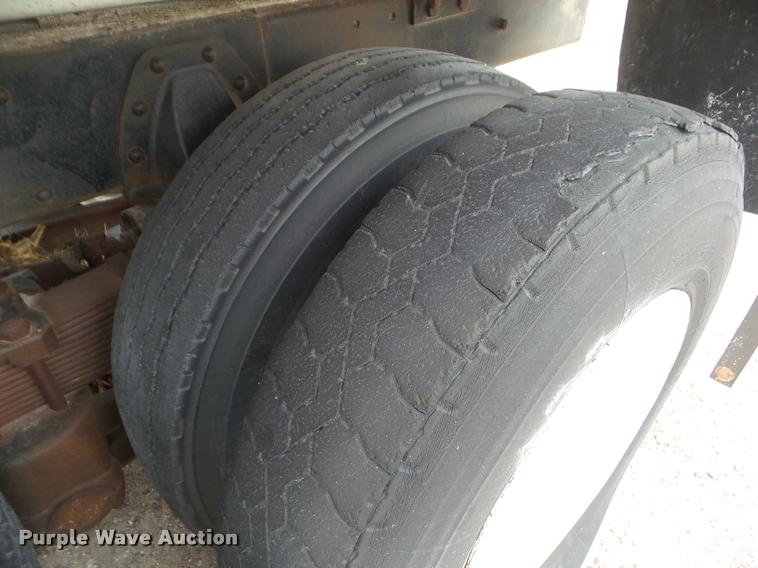 image for item DA7675 1958 International RF192 ready mix truck