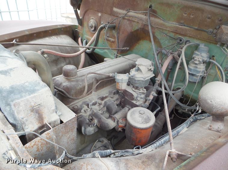 image for item DA7676 1950 Chevrolet dump truck