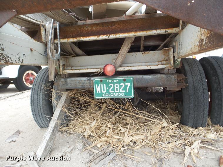 image for item DA7676 1950 Chevrolet dump truck