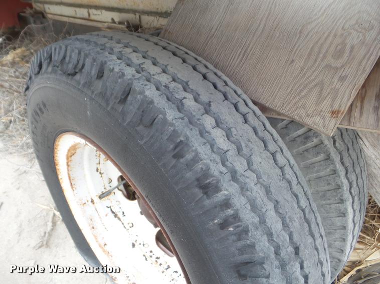 image for item DA7676 1950 Chevrolet dump truck