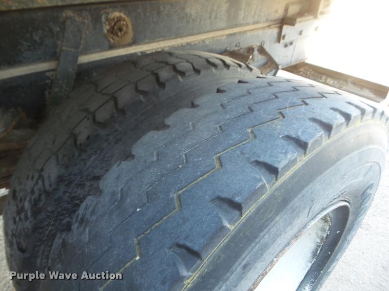 image for item DA7680 1964 Ford F800 dump truck