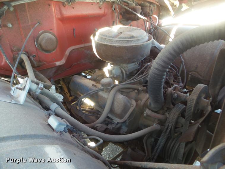 image for item DA7683 1964 Ford F800 dump truck