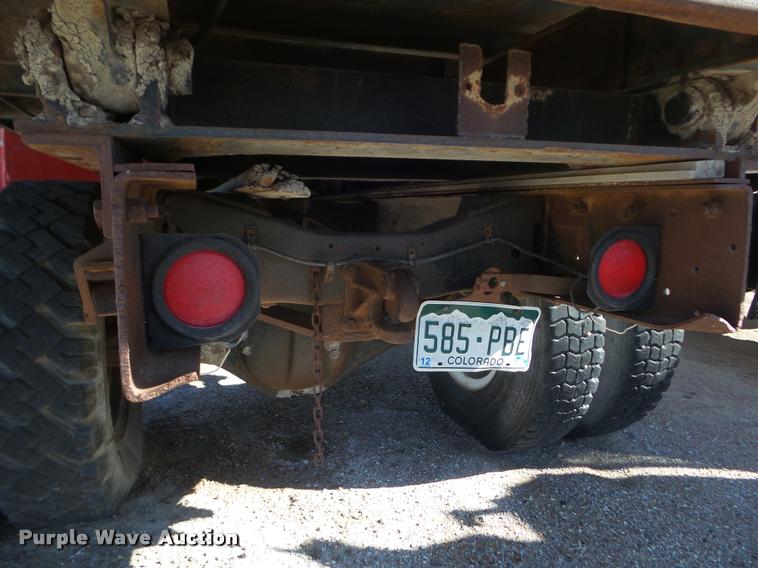 image for item DA7683 1964 Ford F800 dump truck