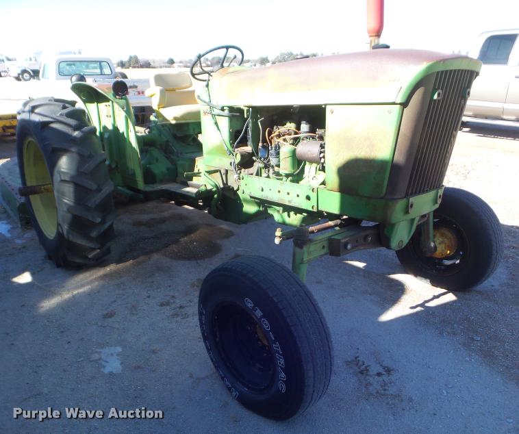 image for item DA7685 1962 John Deere 2010 tractor