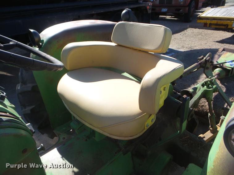 image for item DA7685 1962 John Deere 2010 tractor