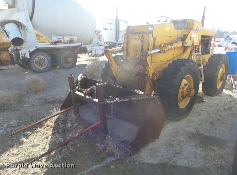 image for item DA7686 H.W. Moore wheel loader