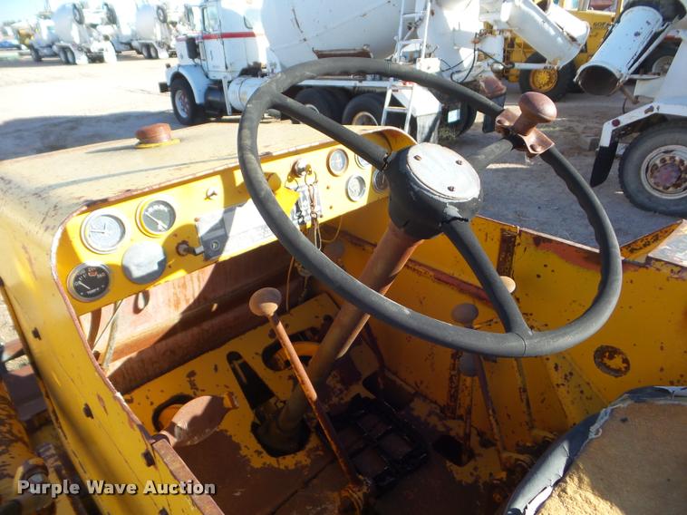 image for item DA7686 H.W. Moore wheel loader