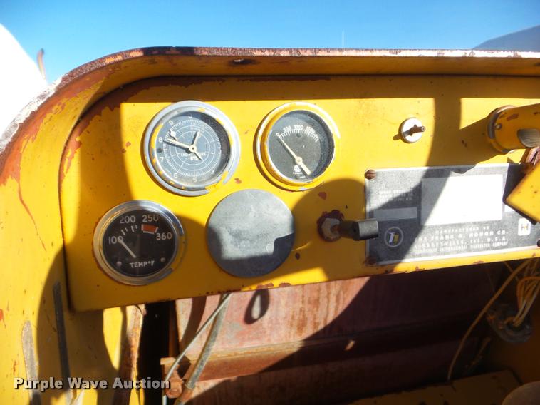 image for item DA7686 H.W. Moore wheel loader