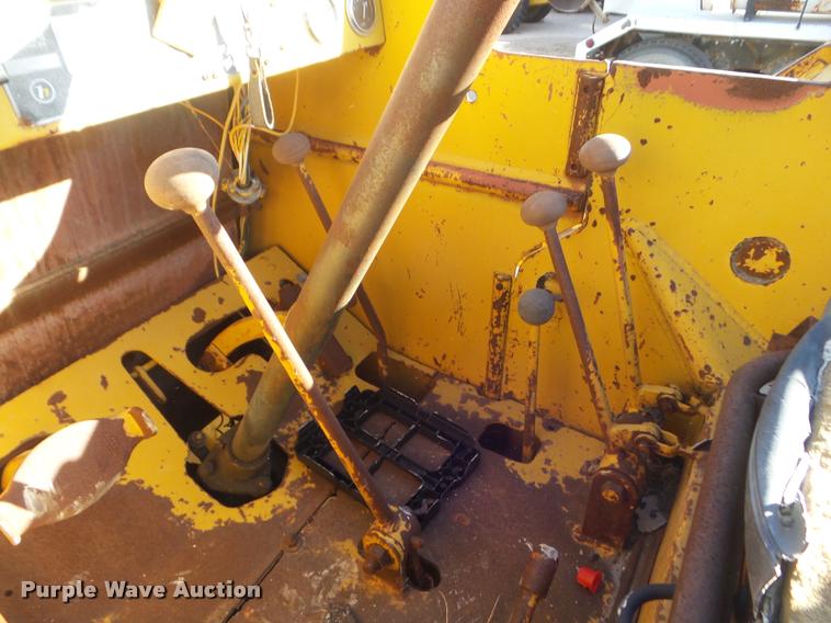image for item DA7686 H.W. Moore wheel loader