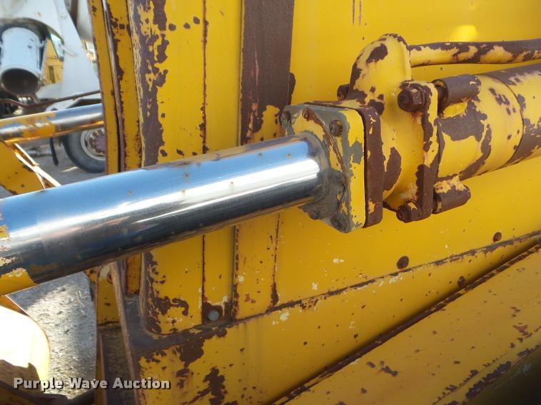 image for item DA7686 H.W. Moore wheel loader