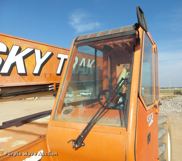image for item DB0129 2002 SkyTrak 10054 telehandler