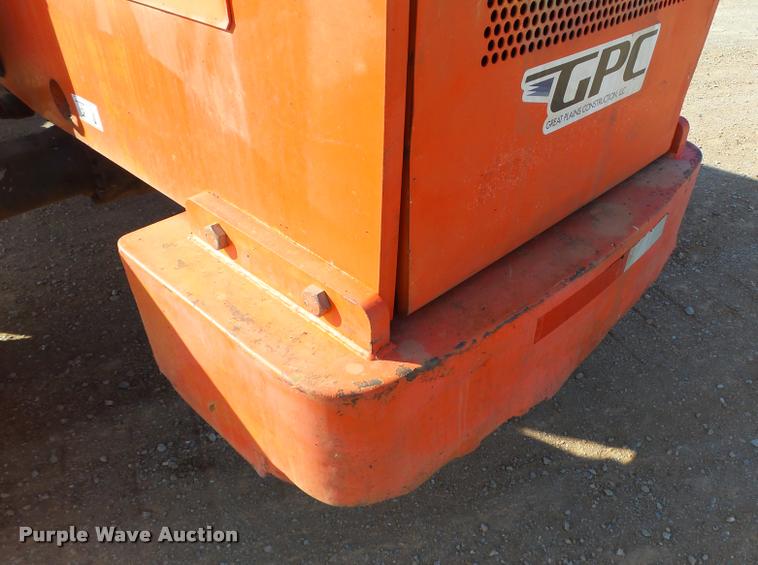 image for item DB0129 2002 SkyTrak 10054 telehandler